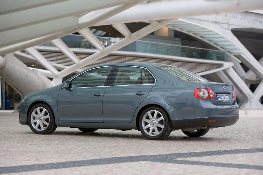  Volkswagen Jetta 2005 года  (фото 78 из 131)